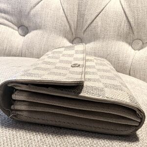 Louis Vuitton Damier Azur Sarah